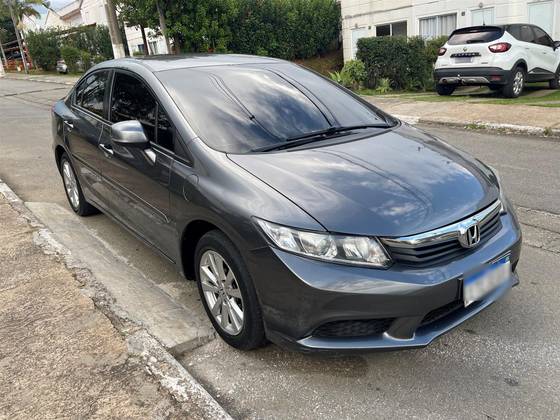 HONDA CIVIC 1.8 LXS 16V FLEX 4P MANUAL